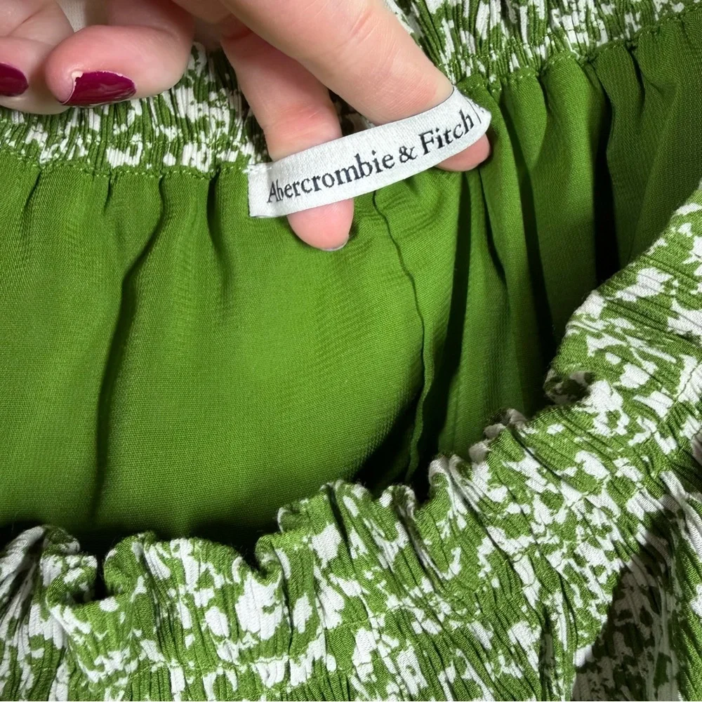 Abercrombie & Fitch Green White Splattered Print Puff Sleeve‎ Top